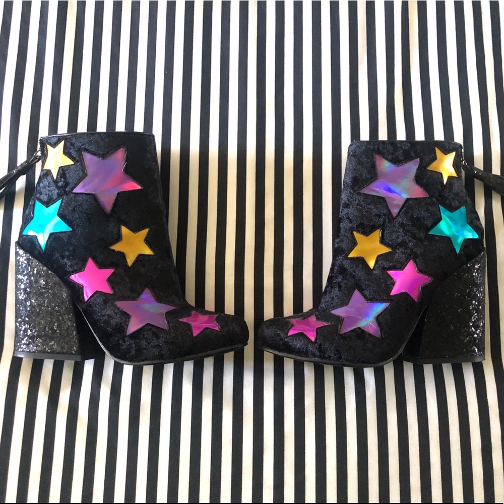 YRU Velvet Jen Ankle Boots